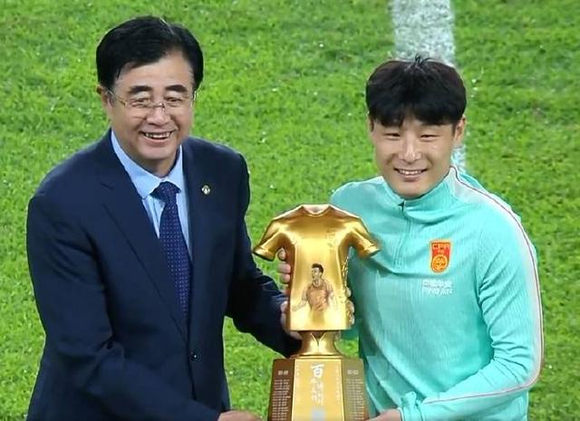 耻辱纪录!西班牙赢不了低自己65位的岛国：被扣18.68分 变世界第3